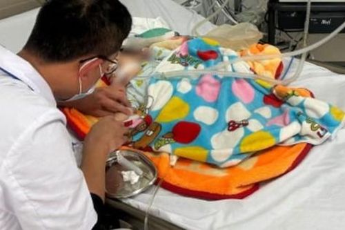 Nhiễm virus hợp bào hô hấp, đối tượng nào cần đặc biệt lưu tâm?