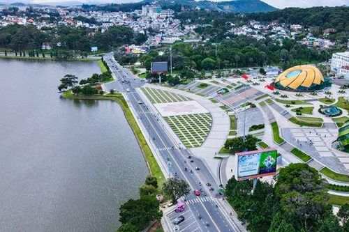 Lâm Đồng xây dựng 112 trạm BTS để khắc phục các khu vực lõm sóng di động