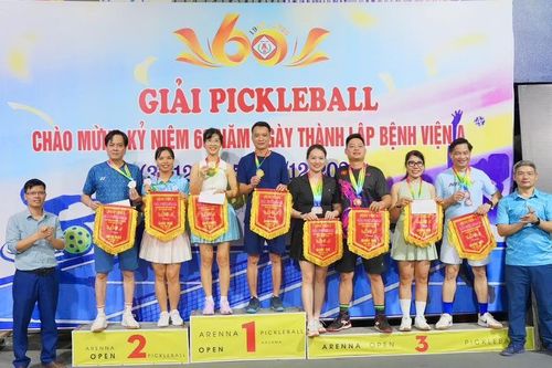 Sôi nổi giải Pickleball chào mừng kỷ niệm 60 năm ngày thành lập Bệnh viện A Thái Nguyên