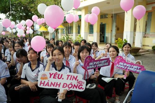 Hơn 8.000 nữ sinh THCS Cần Thơ được học về tuổi dậy thì theo cách riêng
