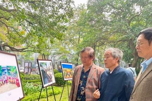 'Vẻ đẹp quê hương' qua ống kính nghệ sĩ nhiếp ảnh cao tuổi