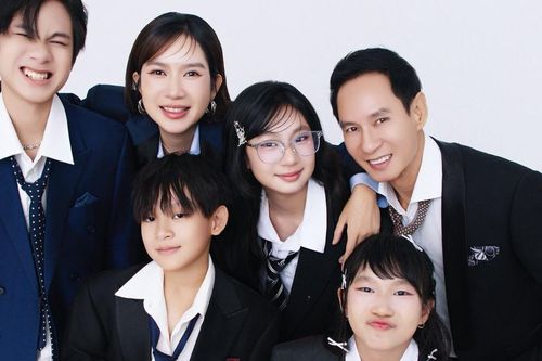 Vợ chồng Lý Hải kỷ niệm 15 năm ngày cưới