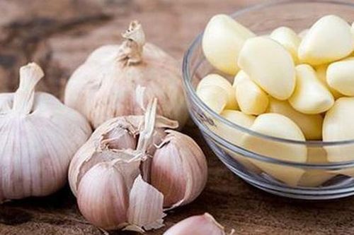 5 lý do nên ăn tỏi hàng ngày, đặc biệt trong mùa đông
