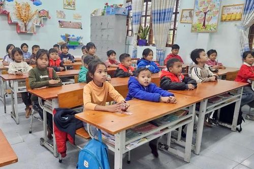 Vụ 40 học sinh nhập viện: Quảng Trị bố trí ăn, ở cho học sinh sau khi xử lý cán bộ liên quan