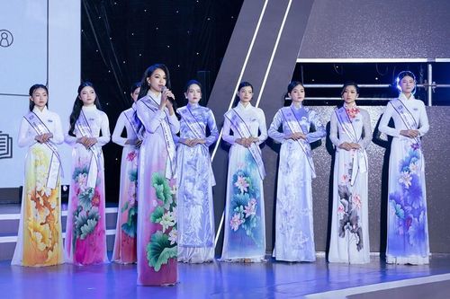 Hoa hậu Sinh viên Hòa bình Việt Nam gây quỹ hơn 386 triệu đồng