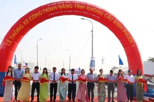 Khai thác cầu Bình Phước 1 trên Quốc lộ 1 sau nâng tĩnh không cầu lên 7,25m