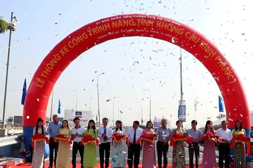 Hoàn thành nâng tĩnh không cầu Bình Phước 1