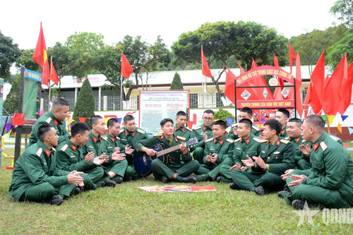 Phát huy vai trò thiết chế văn hóa, góp phần nuôi dưỡng người quân nhân cách mạng, giá trị văn hóa 'Bộ đội Cụ Hồ'
