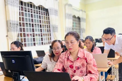 Đột phá chất lượng giáo dục nghề nghiệp với chuyển đổi số