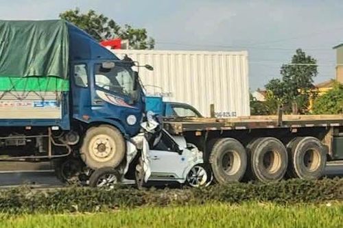 Tạm giữ lái xe gây tai nạn liên hoàn trên quốc lộ 5 làm 2 người chết