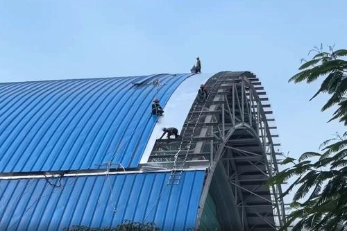 Rơi cabin thang máy tại Nhà tập luyện thể thao Phú Thọ, 2 người thương vong