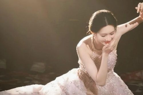 Cú ngã khiến 400 triệu người trầm trồ