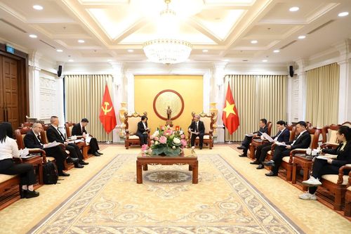 Tòa án cấp cao Thượng Hải (Trung Quốc) thăm và làm việc tại Việt Nam