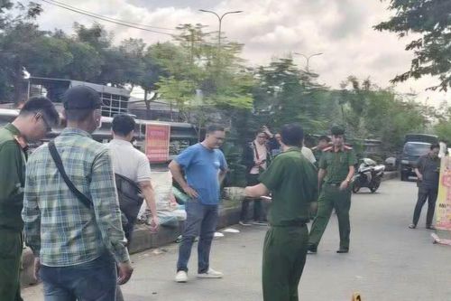 Truy bắt đối tượng dùng hung khí tấn công người phụ nữ giữa đường ở Đà Nẵng