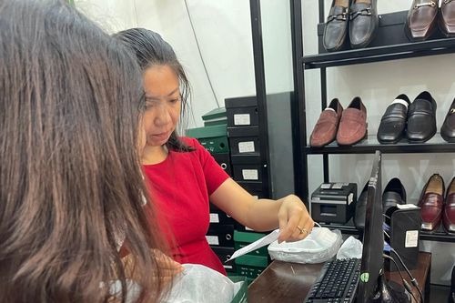 Địa bàn cấp xã chiếm tối thiểu 50% điểm cung cấp dịch vụ Mobile Money