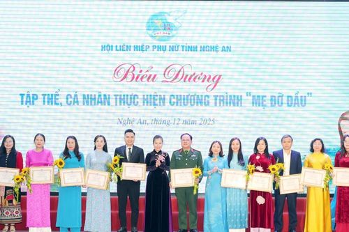 Hơn 2.800 trẻ mồ côi Nghệ An được hỗ trợ tại chương trình 'Mẹ đỡ đầu'