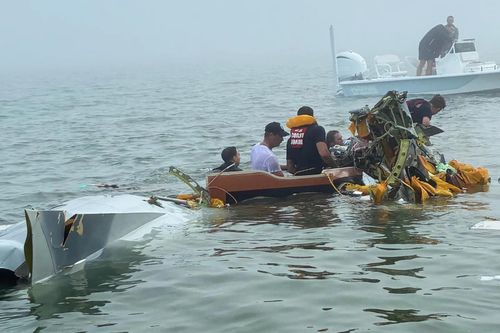 Máy bay Hải quân Mexico rơi làm ít nhất 5 người thiệt mạng