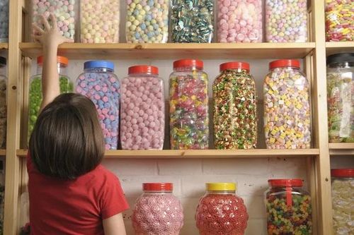 Người đàn ông trúng số hơn 18 tỷ đồng nhờ thói quen 'kỳ lạ' của con gái