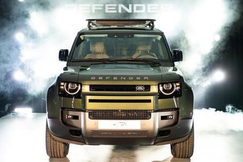 Land Rover Defender 2026 có gì khác so với đời trước?