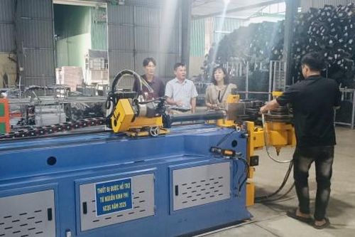 Gia Lai nghiệm thu, bàn giao máy móc khuyến công cho 4 doanh nghiệp
