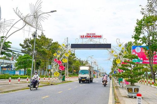 Sắc vóc mới Vĩnh Phong