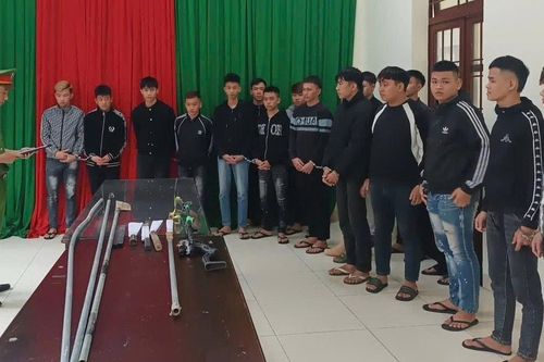 Khởi tố 20 đối tượng 'Gây rối trật tự công cộng'