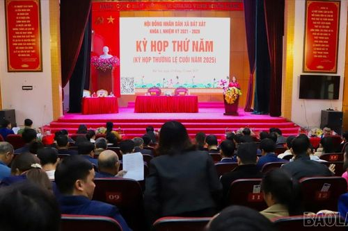 Công bố Nghị quyết của HĐND tỉnh Lào Cai về chỉ định Chủ tịch HĐND xã Bát Xát
