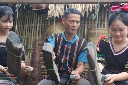 'Chìa khóa' cho bảo tồn di sản bền vững
