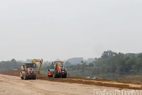 Động lực phát triển kinh tế - xã hội