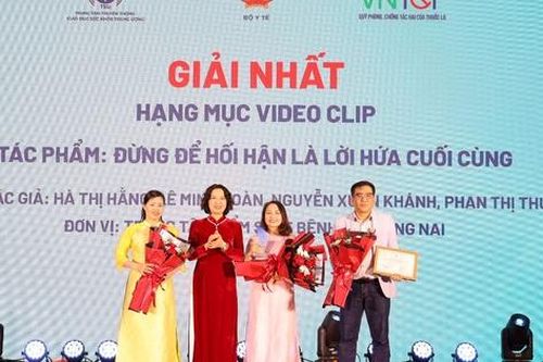 Lan tỏa thông điệp môi trường không khói thuốc