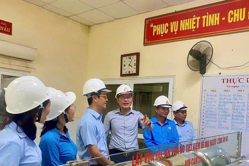 Lắng nghe, giải quyết kịp thời kiến nghị của người lao động