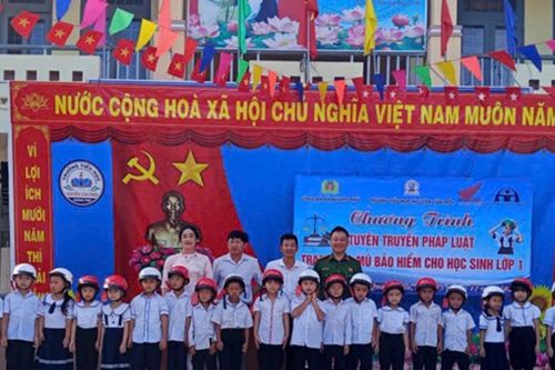 Lâm Đồng: Tăng cường tuyên truyền an toàn giao thông cho học sinh tiểu học tại xã Quảng Phú