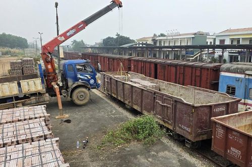 Cơ chế đặc thù nào cho doanh nghiệp tham gia dự án đường sắt?