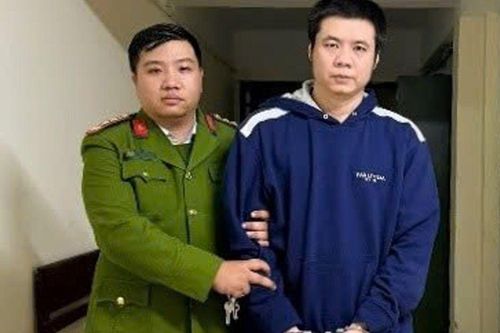 Bắt Nguyễn Hoàng Giang- cựu nhân viên ngân hàng trốn truy nã
