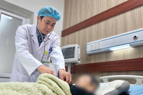 Sán dây chó làm tổ trong não suýt nhầm với u não
