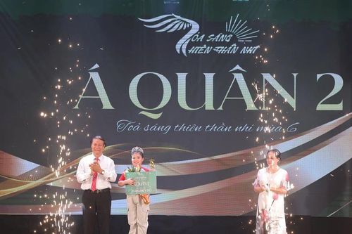 Châu Thiên Hương: Từ 'Tiếng hát Hoa phượng đỏ' đến Á quân 'Tỏa sáng Thiên thần nhí'