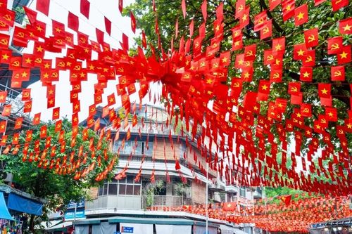 Tổng Liên đoàn Lao động Việt Nam nhất trí phương án nghỉ 4 ngày dịp Tết Dương lịch 2026