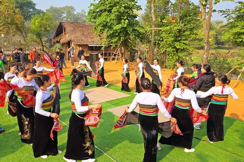 Cục Văn hóa các dân tộc Việt Nam 'vượt vũ môn' năm 2025