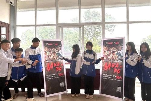 Bắc Ninh: Tổ chức nhiều đợt chiếu phim 'Mưa đỏ' miễn phí