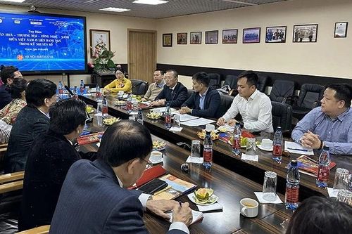 Các doanh nghiệp Việt Nam thúc đẩy giao lưu văn hóa, thương mại tại Liên bang Nga