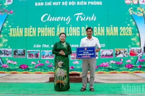 Ấm áp Xuân Biên phòng ấm lòng dân bản ở khu vực biên giới biển thành phố Cần Thơ