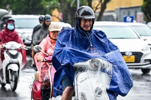 Khu vực Nam Bộ và tỉnh Lâm Đồng đề phòng lốc sét, gió giật mạnh do mưa lớn