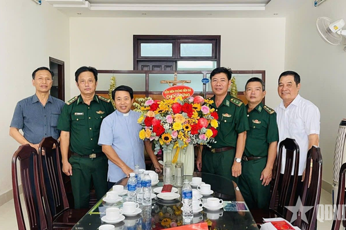 Tổ chức các hoạt động nhân dịp lễ Giáng sinh năm 2025
