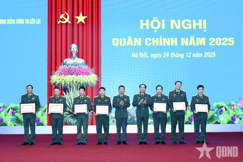 Binh chủng Thông tin liên lạc: Chú trọng phát triển hiện đại hóa hệ thống thông tin liên lạc