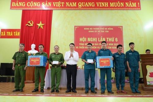 Kịp thời nắm bắt tâm tư, nguyện vọng của cán bộ, nhân dân