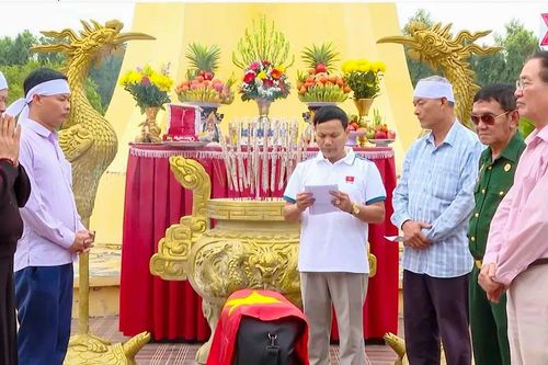 Đưa hài cốt liệt sĩ về quê an táng sau 42 năm xa cách