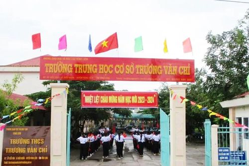 Nhậu trong giờ làm việc, Hiệu trưởng Trường THCS Trương Văn Chỉ bị kỷ luật