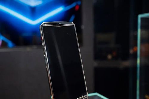 Vì sao đá Sapphire là 'tiêu chuẩn' trên điện thoại Vertu?