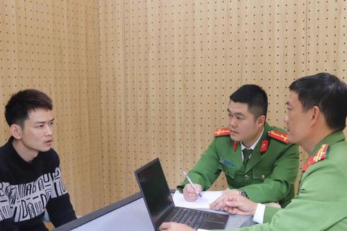Bắt đối tượng truy nã nguy hiểm có 4 tiền án ở Sơn La