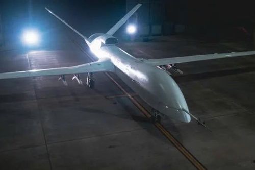 Ai Cập ký hợp đồng mua UAV tấn công WJ-700 của Trung Quốc